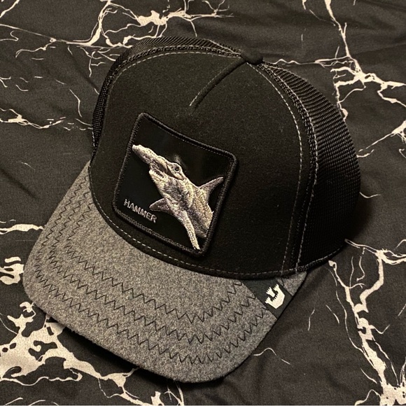 Goorin Bros 🦈 Hammer Shark Noir Capsule The Farm Trucker Cap Hat - Picture 1 of 10